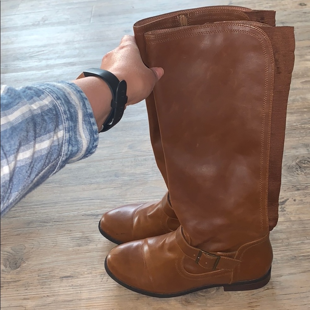 American Eagle tall light brown boots